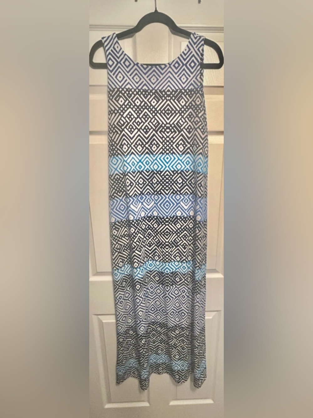 Tommy Bahama Navy & White Geometric Maxi Dress M